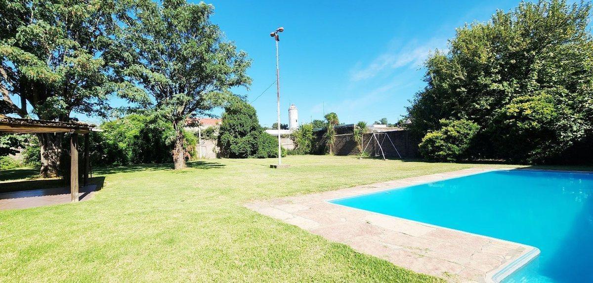 Foto de CASA QUINTA 3 AMB LOTE 1.700 m2 C/ PILETA PARRILLA, imagen 5