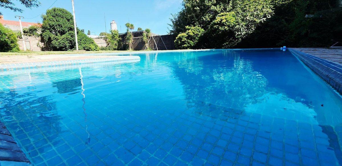 Foto de CASA QUINTA 3 AMB LOTE 1.700 m2 C/ PILETA PARRILLA, imagen 4