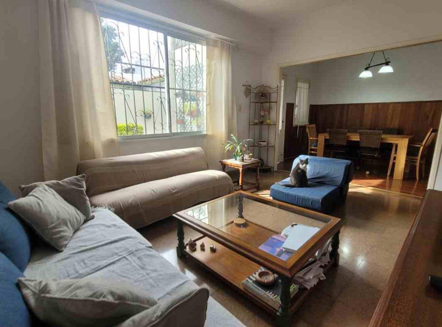 Foto de VENTA CASA 4 AMB OLIVOS CON TERRAZA, imagen 1