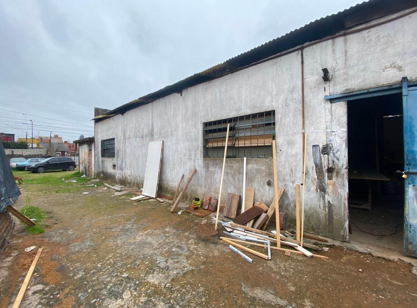 Foto de VENTA DOS GALPONES DON TORCUATO CON CASA, imagen 1