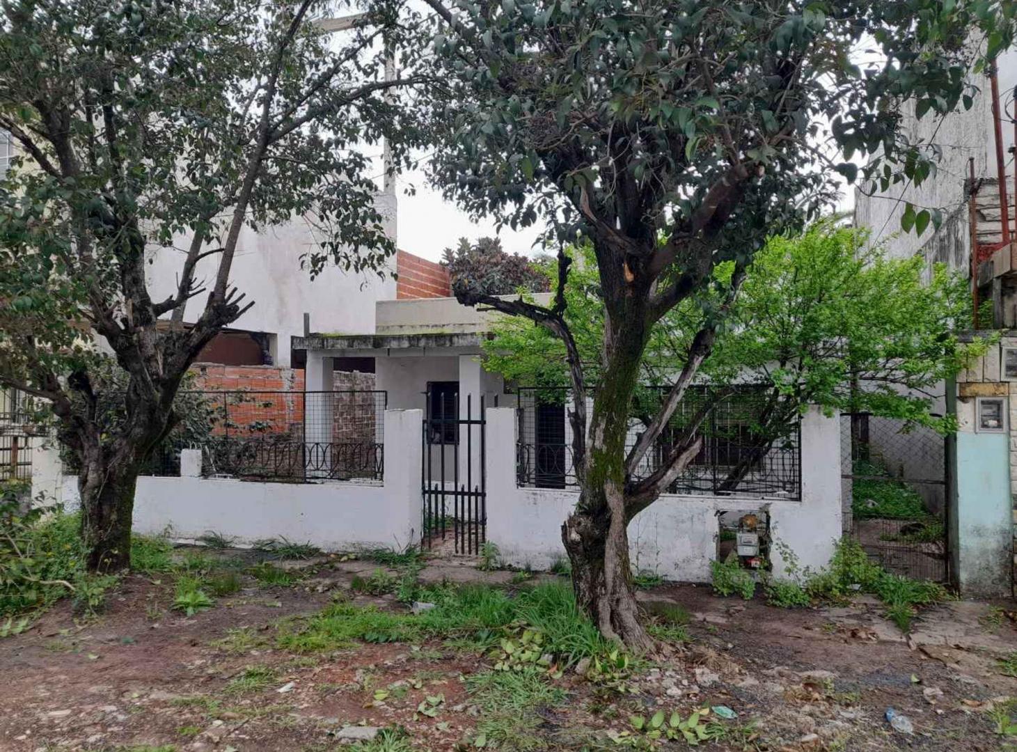 Foto de VENTA CASA 3 AMBIENTESDON TORCUATO A REFACCIONAR, imagen 2
