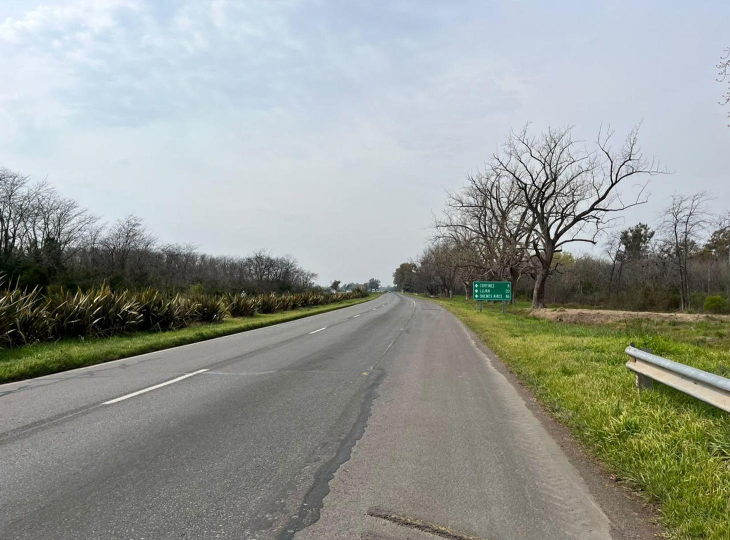 Foto de Campo Venta 4 Hectareas Lujan Ruta 7 KM86, imagen 1