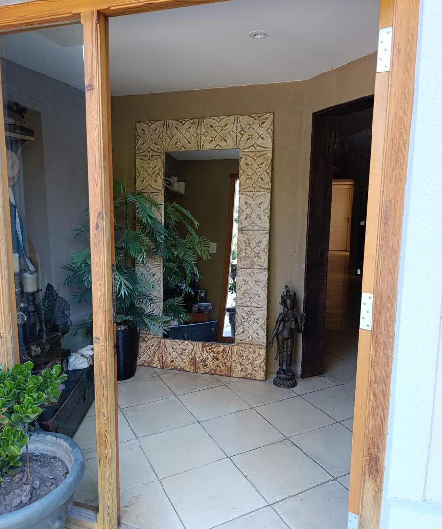 Venta de Casa con 5 dormitorios y pileta en La Caballeriza, Pilar