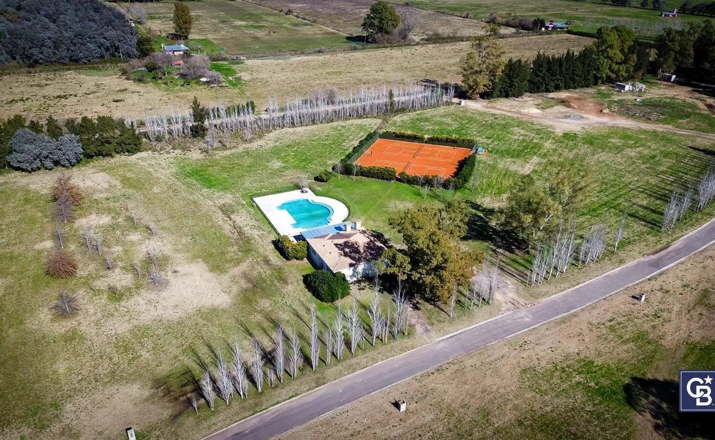 Venta de Lote interno de 1500 mts2 en Los Pinares Country Club - Exaltación de la cruz 5