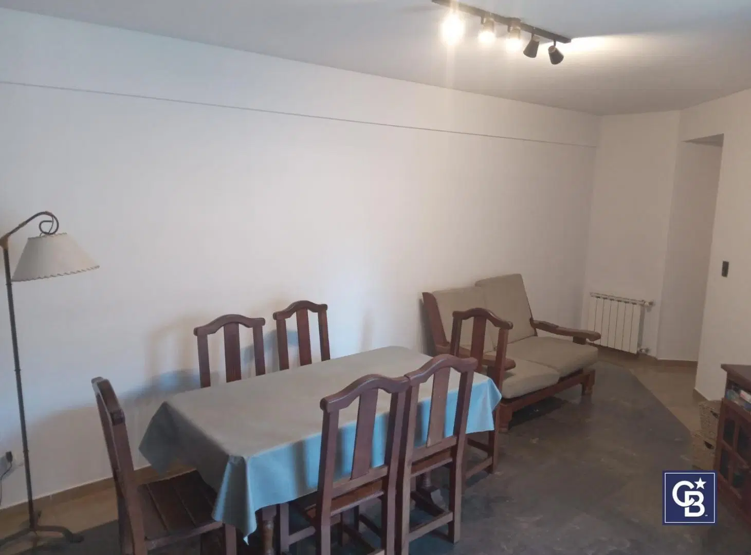 Venta de departamento apto crédito de 3 ambientes con balcón en Ramos Mejía 3
