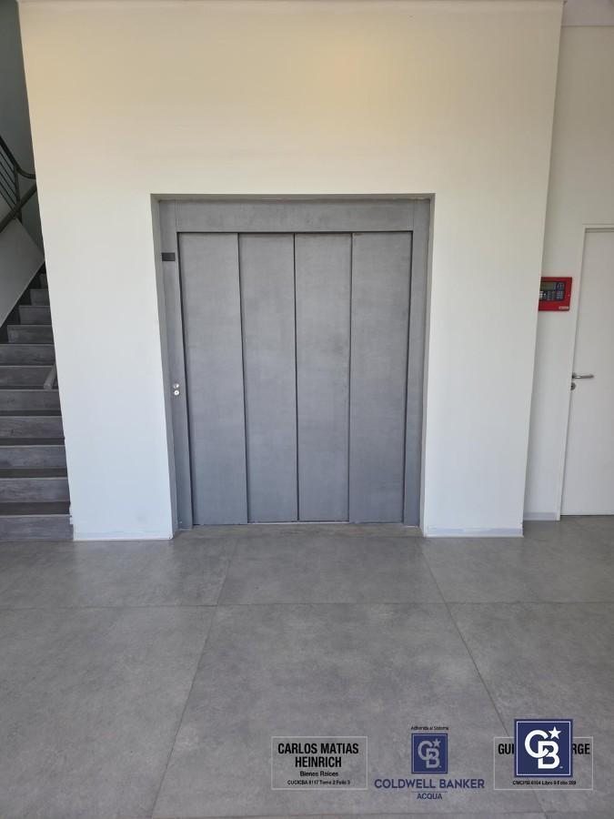 Foto de Ideal Inversión Venta de Cochera Cubierta en Centro Comercial Pueblo Caamaño, Pilar, imagen 4