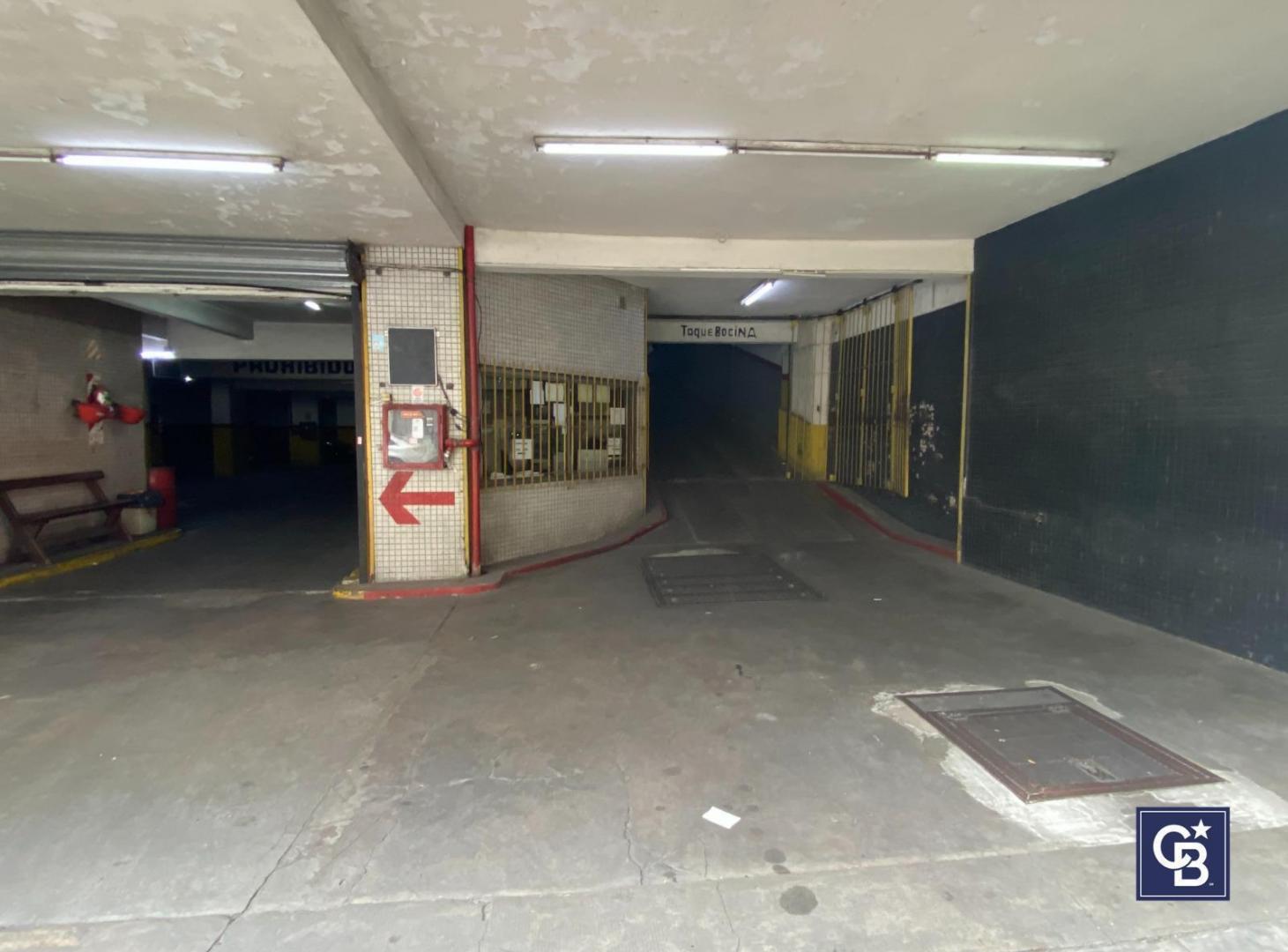 Foto de Venta de 11 Cocheras subterráneas en block con renta ideal inversión en, imagen 5
