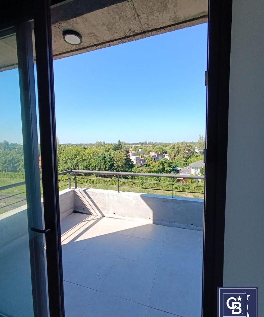 Foto de Venta de Departamento de 3 ambientes con balcón y parrilla en Complejo, imagen 3