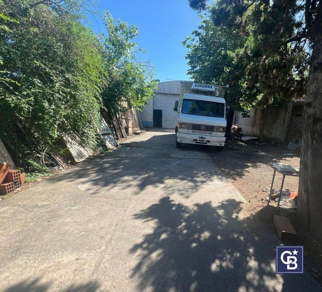 Foto de Venta con renta activa de Galpón logístico con oficinas en Escobar, imagen 1