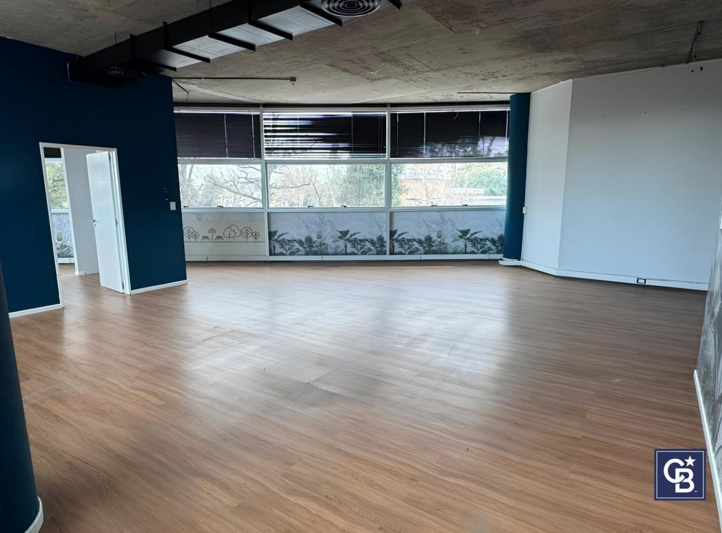 Foto de Alquiler de Oficina 105 m2 de 4 ambientes en Paseo Champagnat, Pilar, imagen 4
