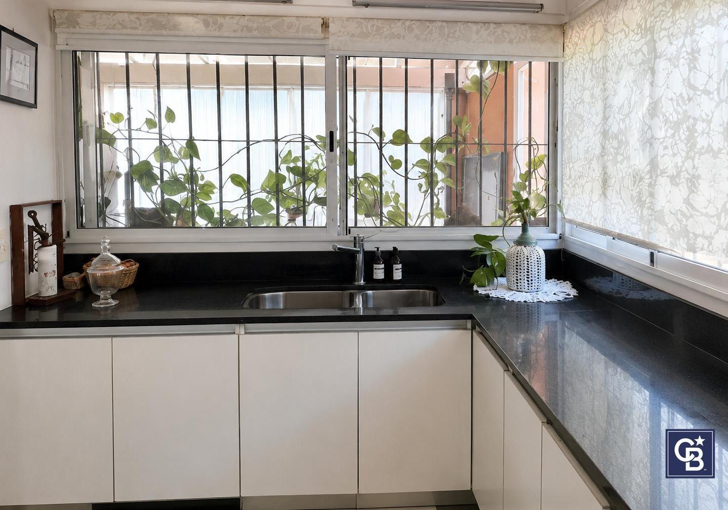 Foto de Casa moderna sobre 2000 m2, en una planta – El Cazador, Escobar, imagen 1