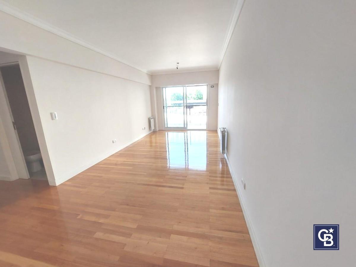 Foto de Alquiler departamento de 3 Ambientes a Estrenar - 8° Piso con Balcón, imagen 2
