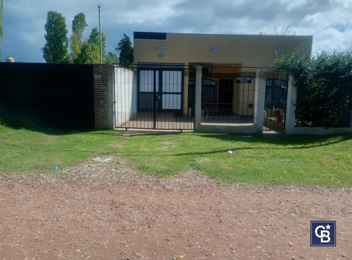 Foto de Venta apto crédito de 2 casas sobre mismo lote con jardín privado con, imagen 3