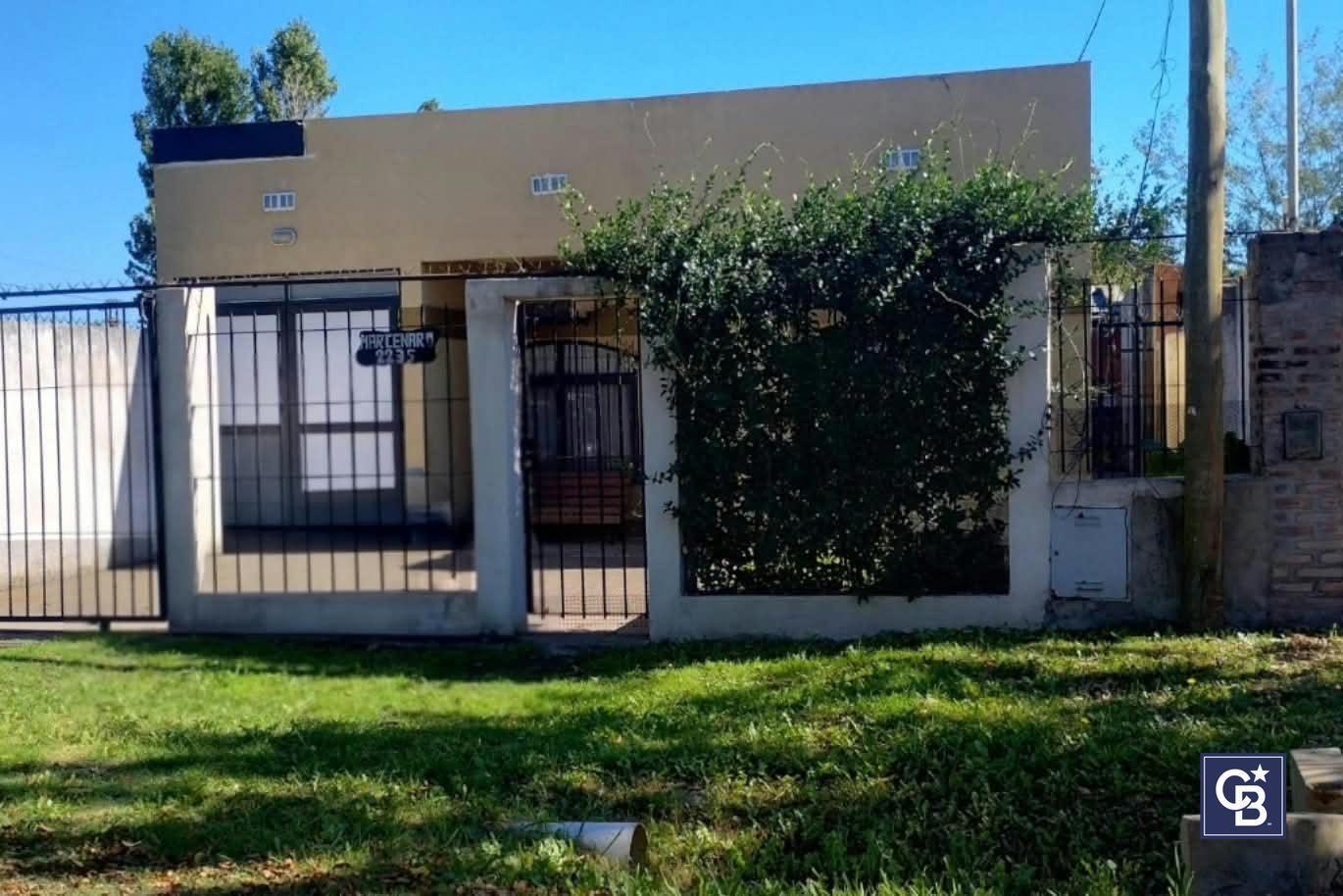 Foto de Venta apto crédito de 2 casas sobre mismo lote con jardín privado con, imagen 1