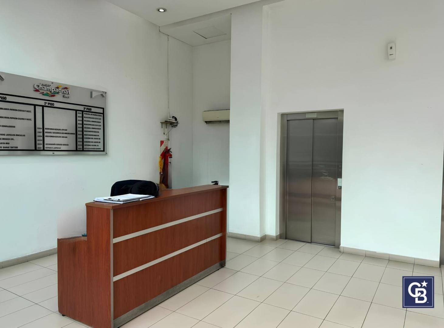 Foto de Oficina/Consultorio 46 m² en Paseo Champagnat, Pilar | 2 Despachos, imagen 5