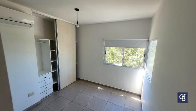 Foto de Oportunidad - Departamento en Venta en Pilar Centro, imagen 2