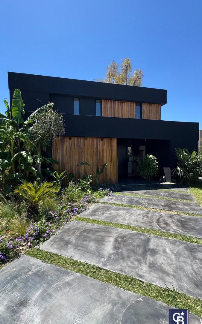 Foto de Casa soñada en venta en Lagoon Pilar, imagen 3