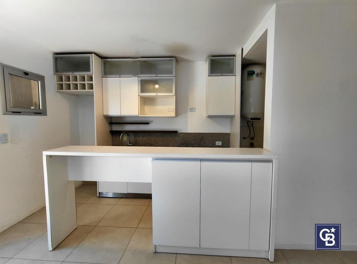 Foto de Venta Casa Tipo Dúplex 4 Ambientes con Jardín y Vista al Lago en, imagen 5
