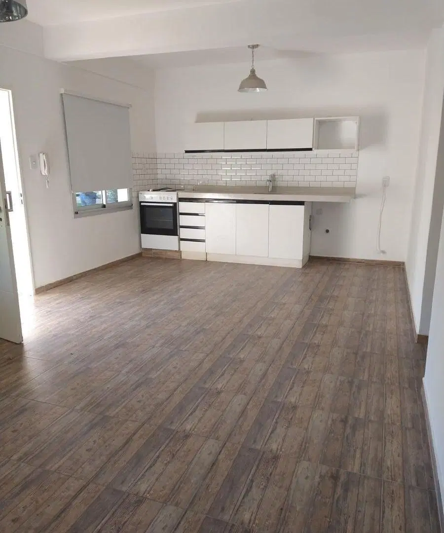 Departamento alquiler City Bell PB 2 dormitorios con cochera cubierta amenities 2