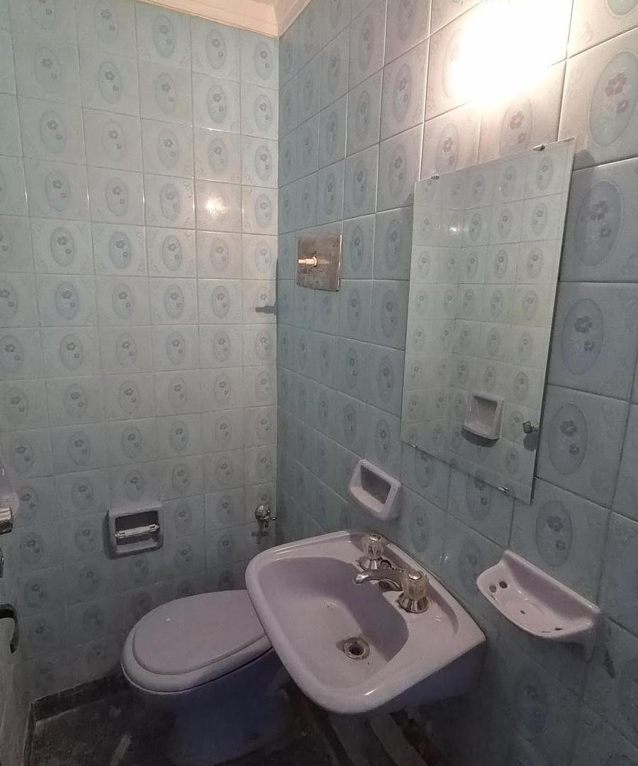 Foto de Casa alquiler planta baja 3 dormitorios cochera jardin parrilla la plata, imagen 5