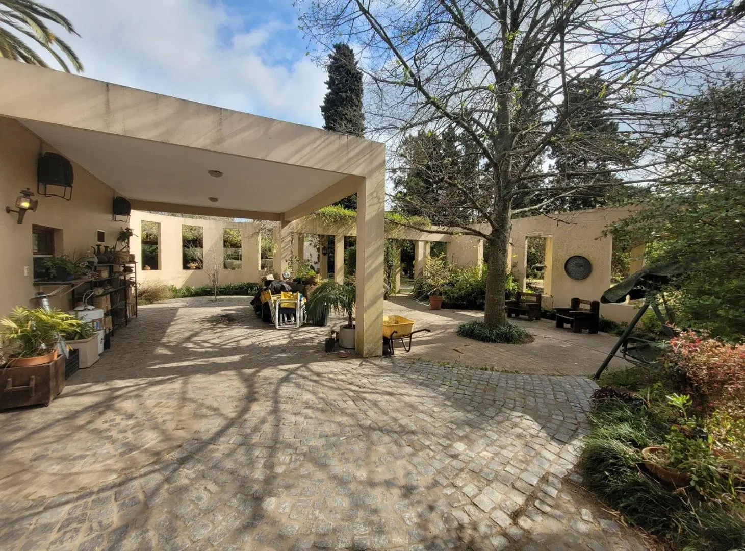 Casa quinta venta Villa Elisa sobre lote 8150 m2 quincho pileta arbolado 8