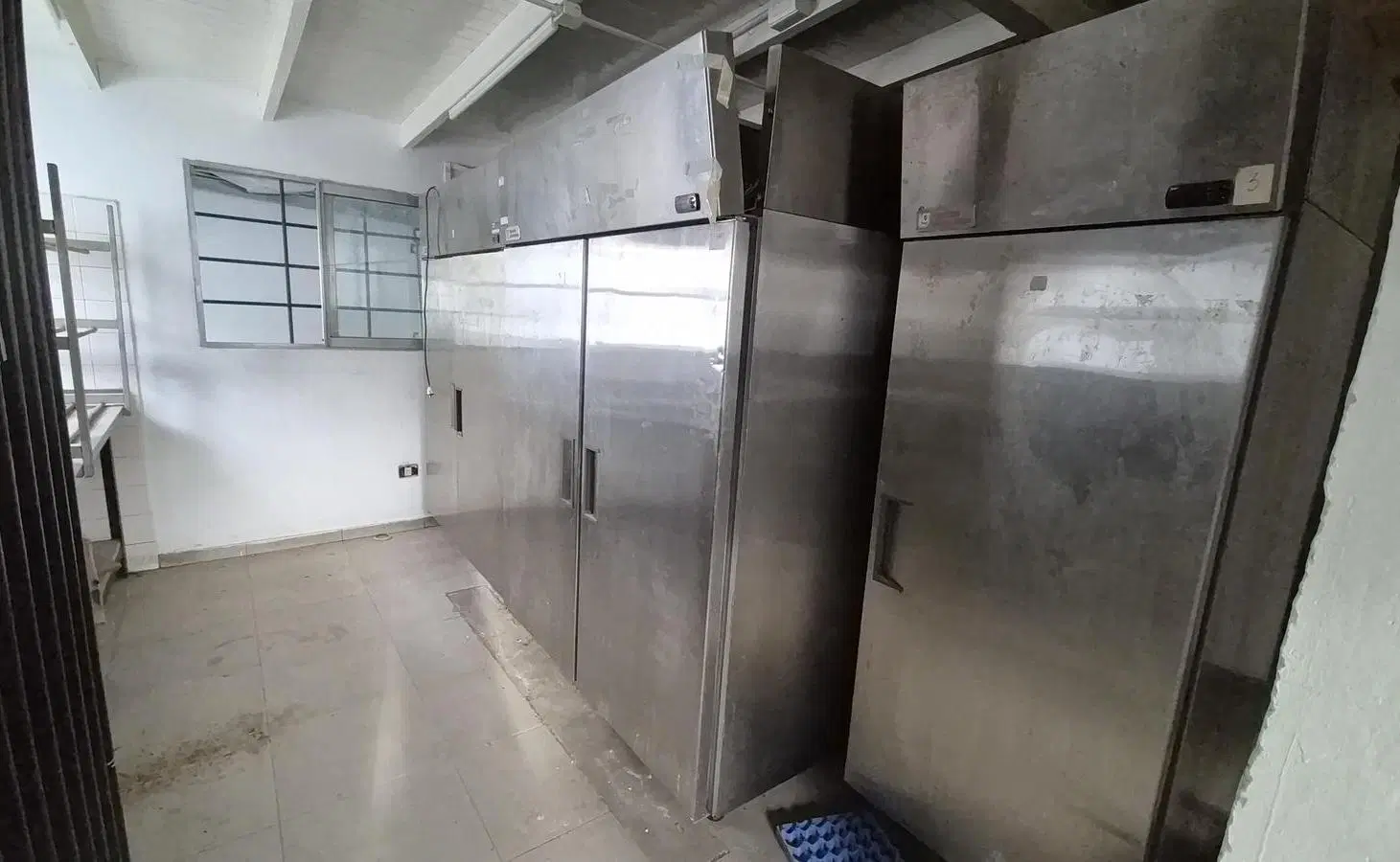 Edificio Comercial ideal gastronómico alquiler en la mejor esquina de City Bell 8