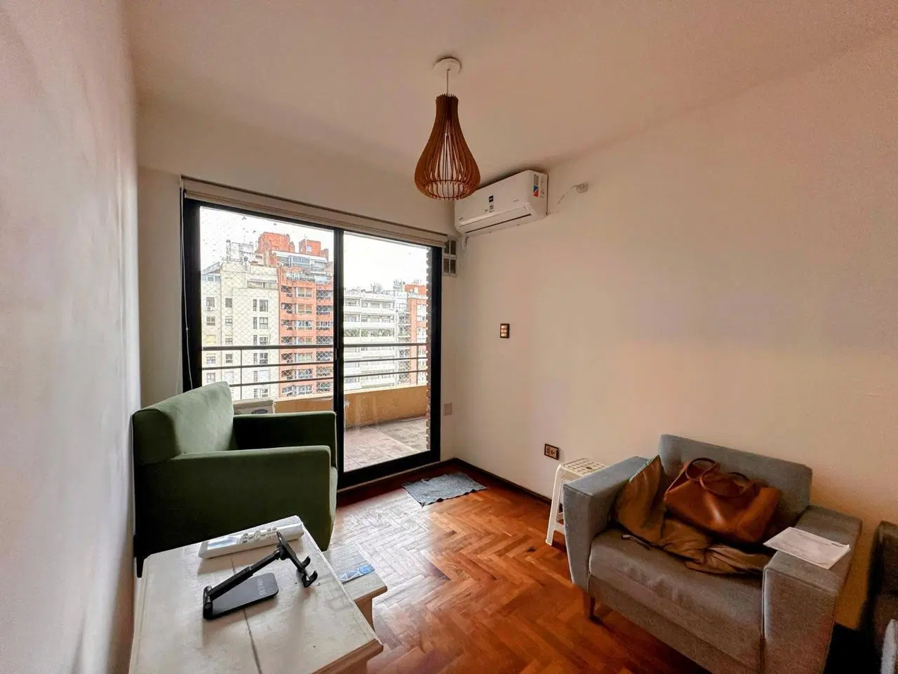 Vendo Dpto 2 dormitorios en Bv San Juan y Cañada 3