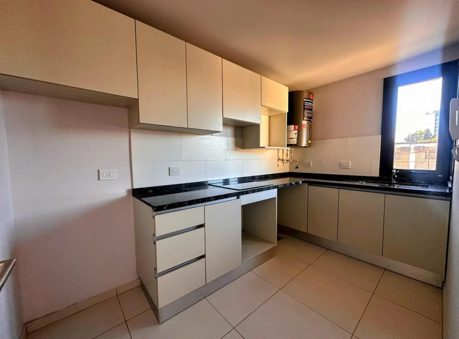 Departamento en Opera Park, exclusivo Condominio en Zona Norte 2