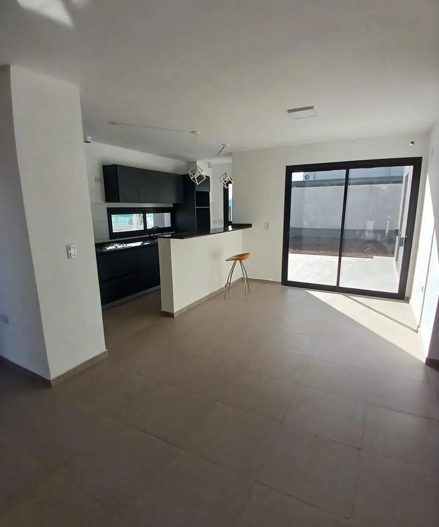Casa a estrenar en Docta Boulevard 4