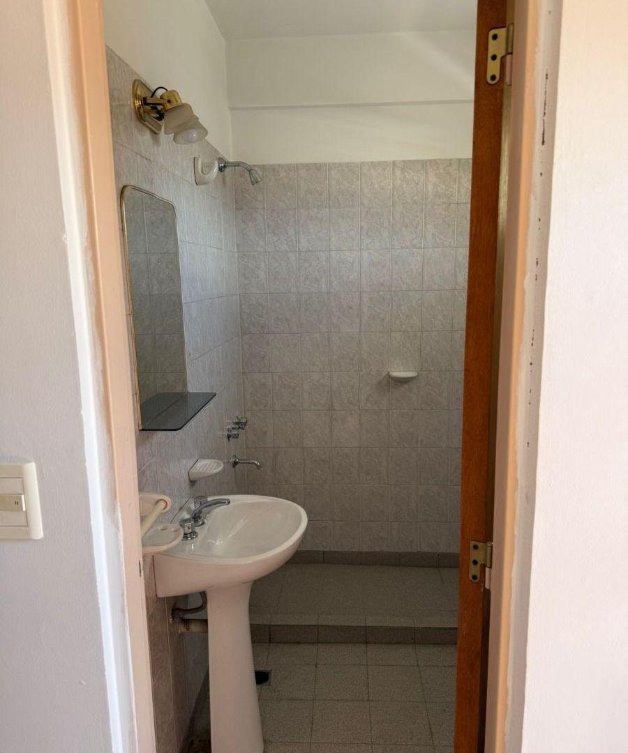 Foto de INMUEBLE EN ALQUILER APTO OFICINAS Y CONSULTORIOS, imagen 5