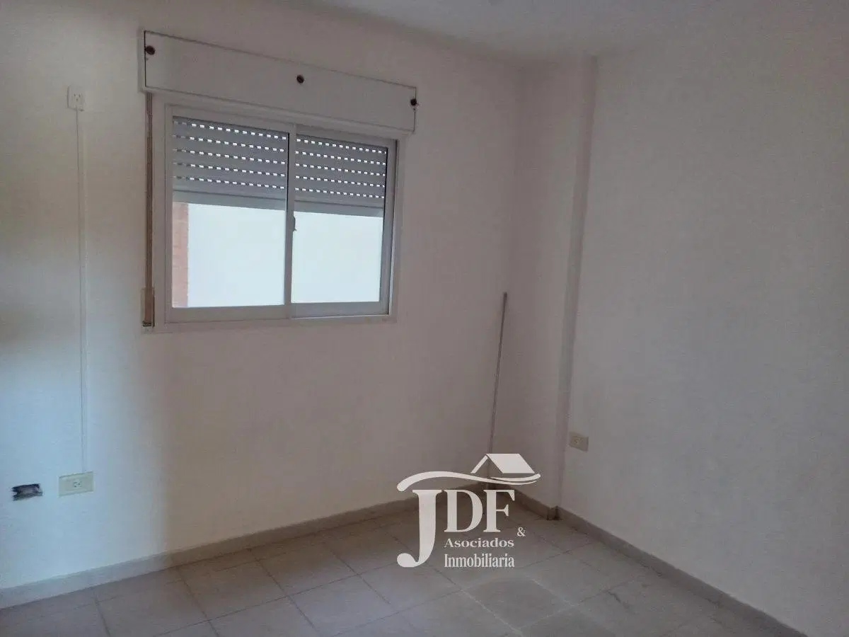 Alquiler departamento centro 4