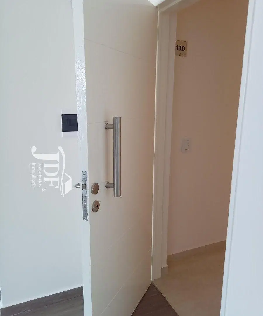 Departamento a estrenar sobre Bv con Sum y piscina 5