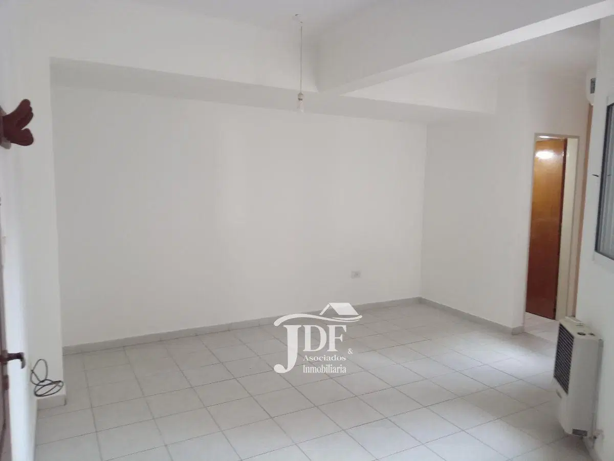 Alquiler Monoambiente barrio Candoti Norte 3