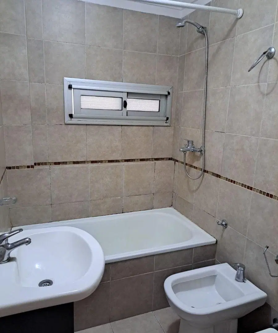 Departamento de 2 ambientes con balcón 2