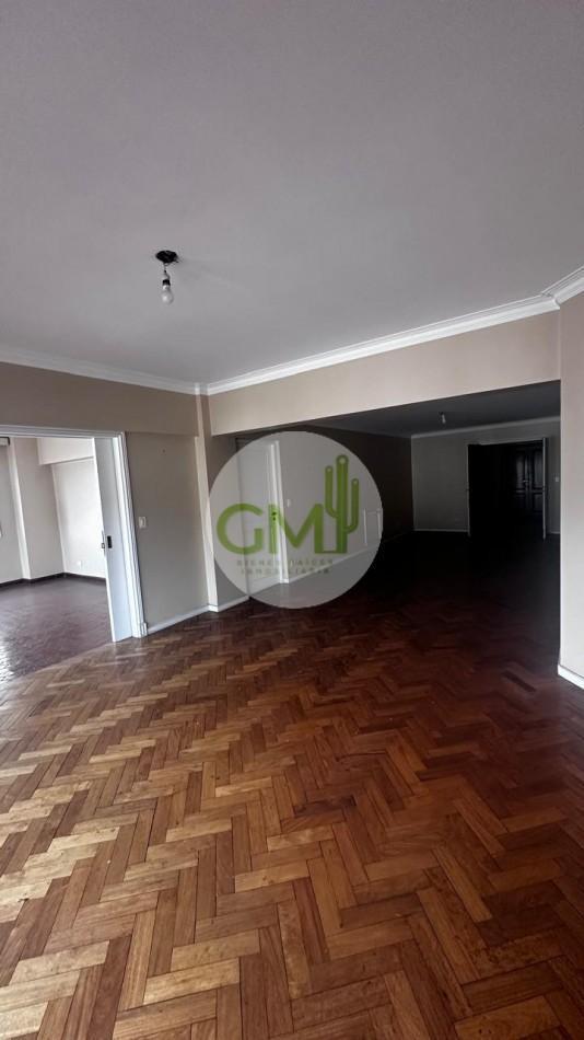Venta de Lujo Departamento 5
