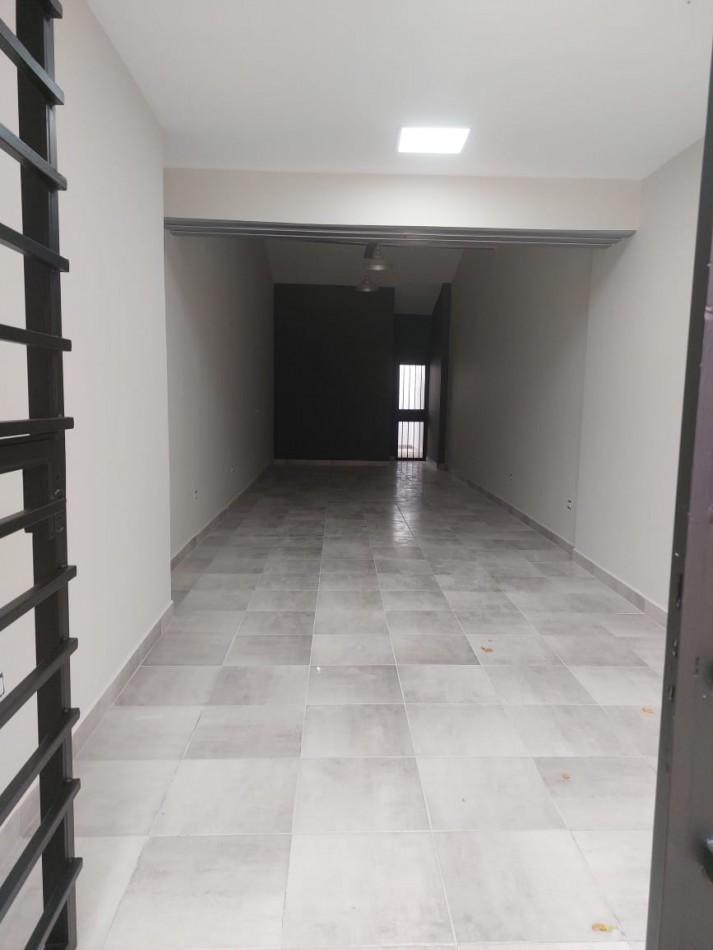Foto de ALQUILER LOCAL COMERCIAL UBICACION PRIVILEGIADA, imagen 3