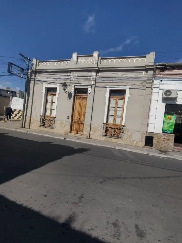 HERMOSA CASA RECICLADA EN MACROCENTRO 2