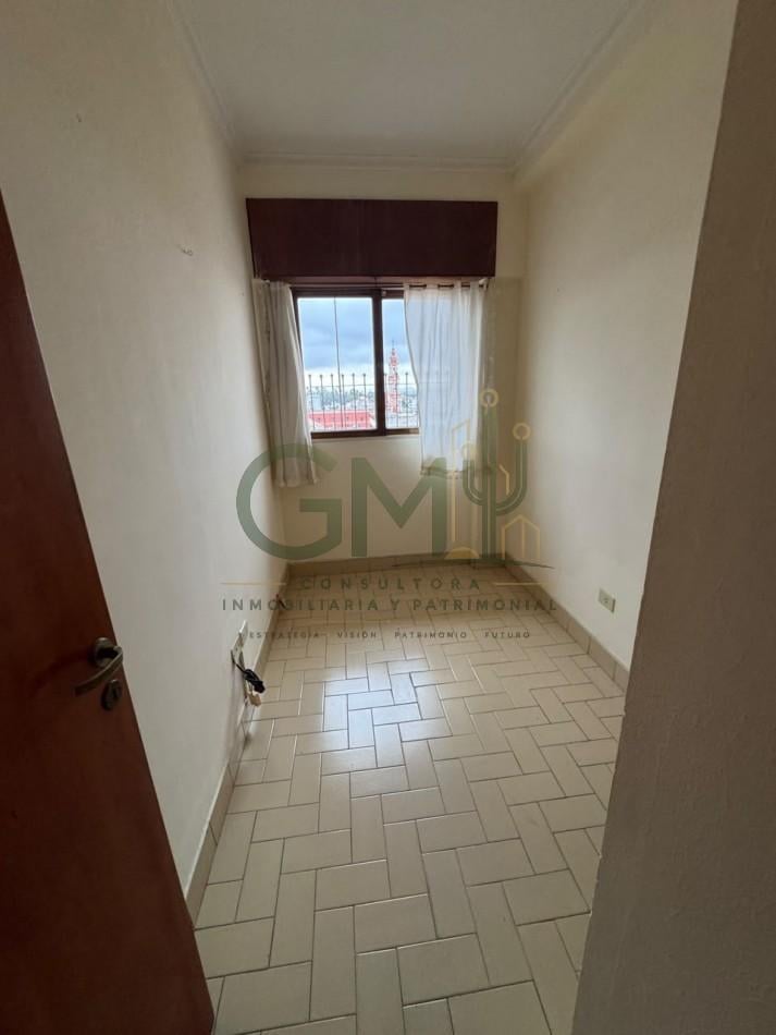 Foto de Inmejorable ubicacion. Departamento centrico, imagen 1
