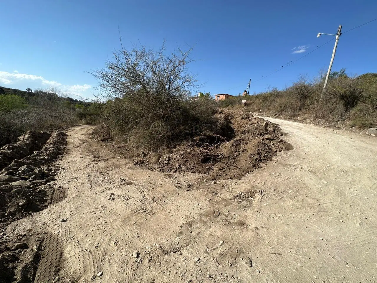 TERRENO EN LA FALDA 4