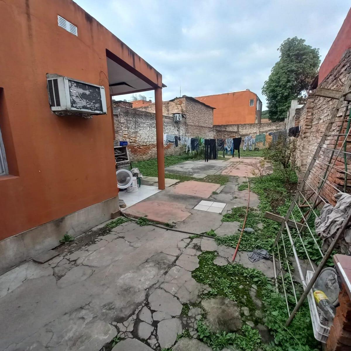 Casa en Venta - Zona Parque Avellaneda 3
