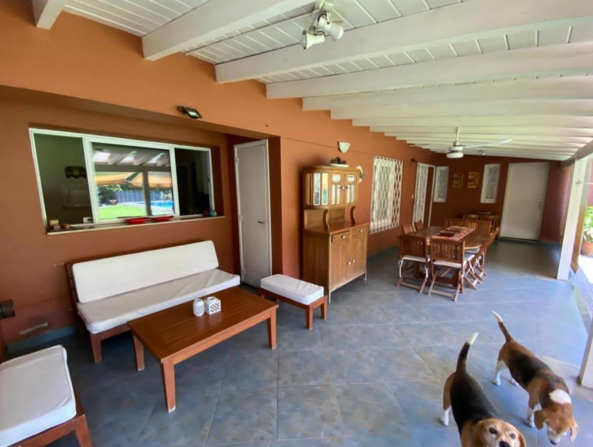Casa en Venta - Zona Parque Guillermina 5