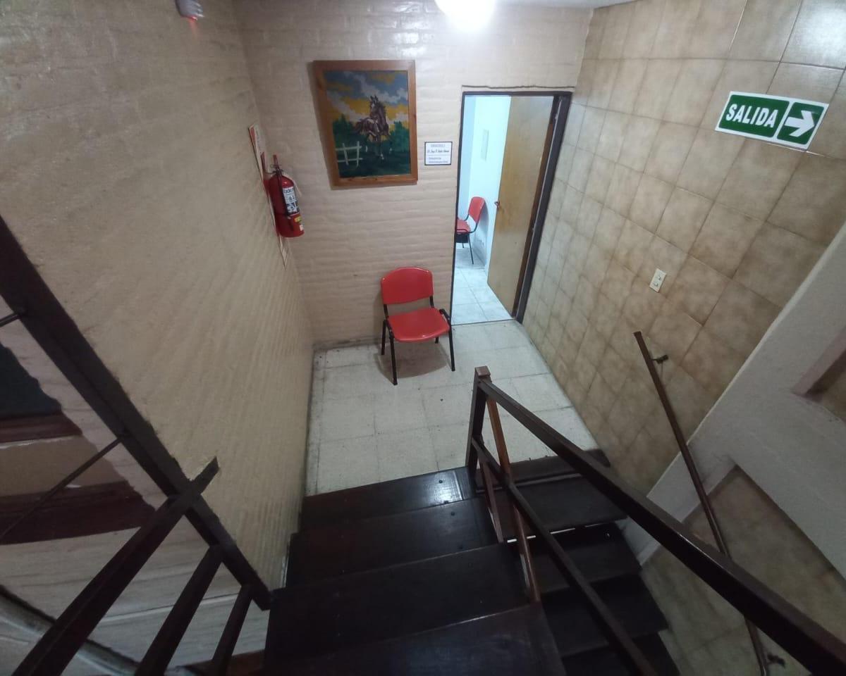 Consultorios en Venta - B° Sur 4