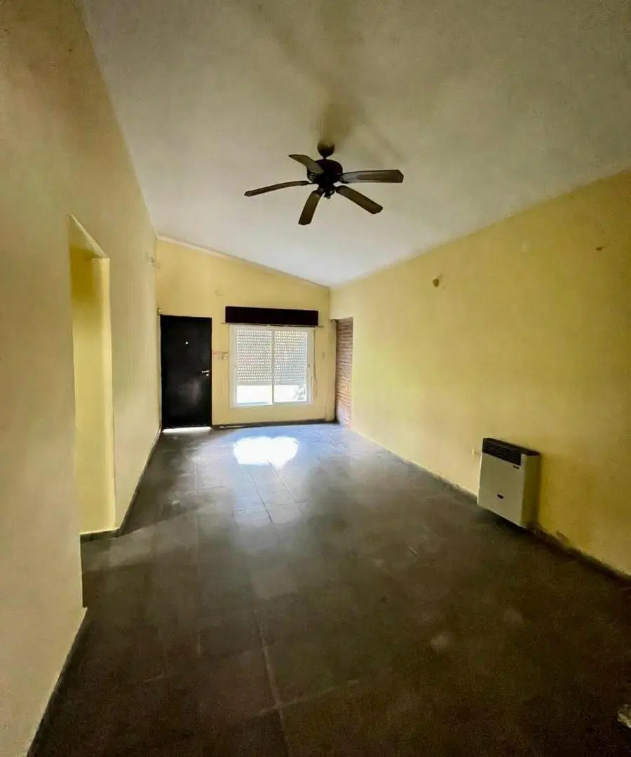Casa esquina en alquiler B° APEM LAS TALITAS 2