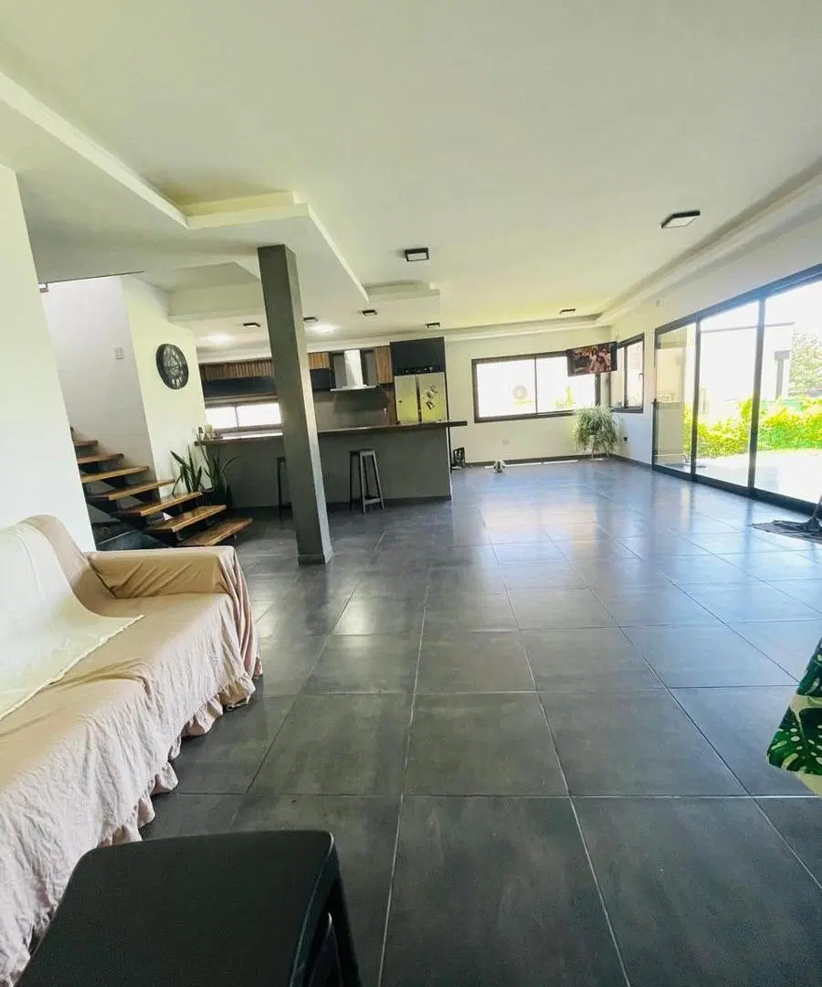 Casa en Yerba Buena 4