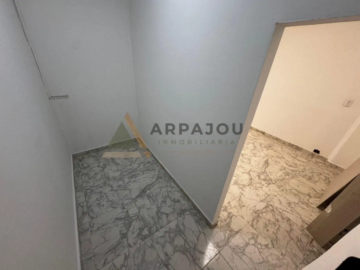 LOCAL COMERCIAL - CARLOS H RODRIGUEZ - NEUQUEN 5