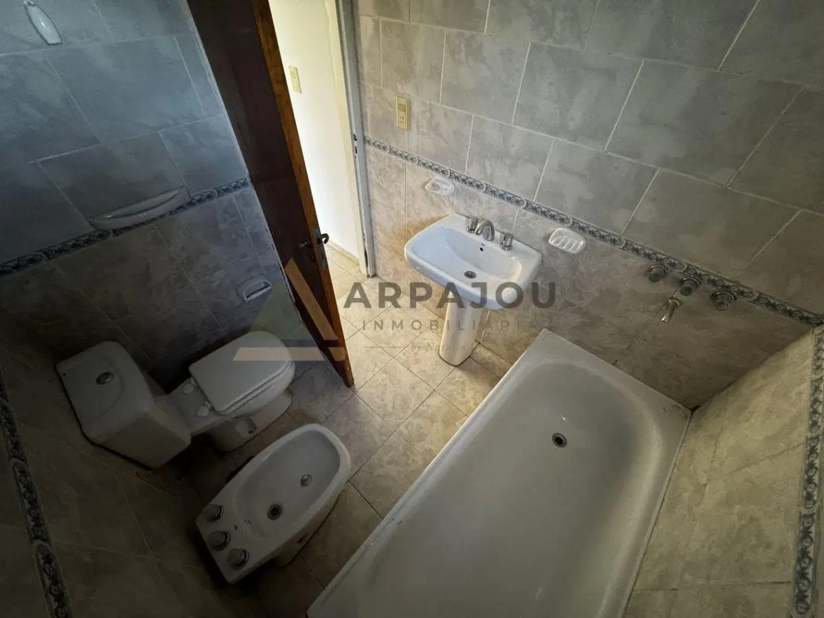 DEPTO 2 DORM - CORRIENTES Y SAN ANTONIO - NEUQUEN 2