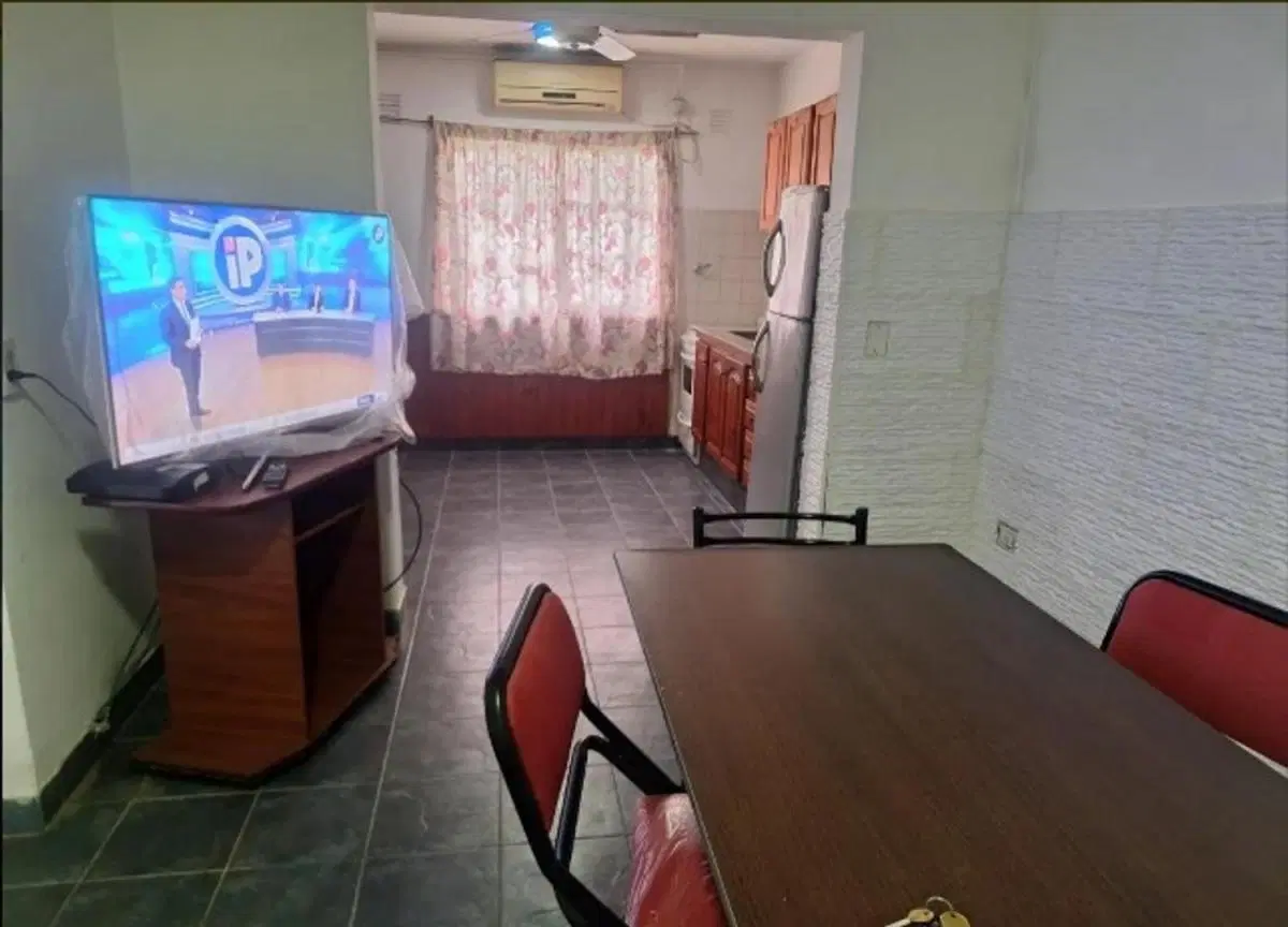 CASA EN PILAR - EXCELENTE UBICACION 5