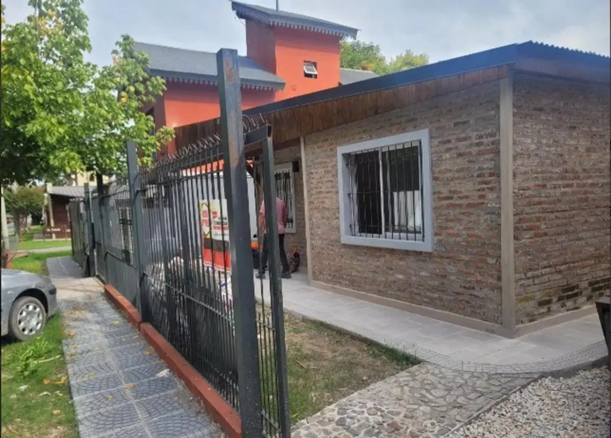 CASA EN PILAR - EXCELENTE UBICACION 2
