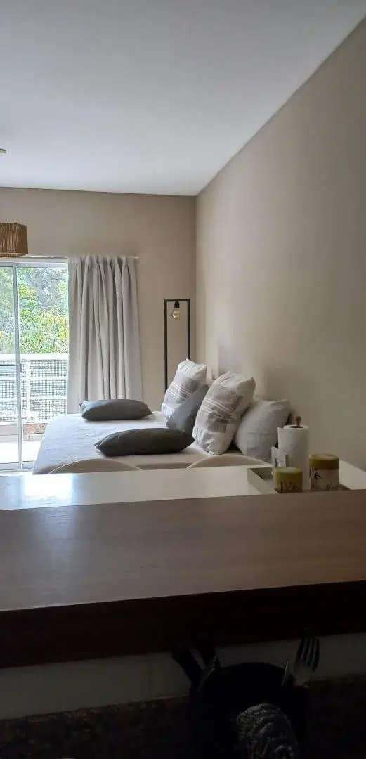 Departamento en alquiler amoblado en Jardines de Saravi 4