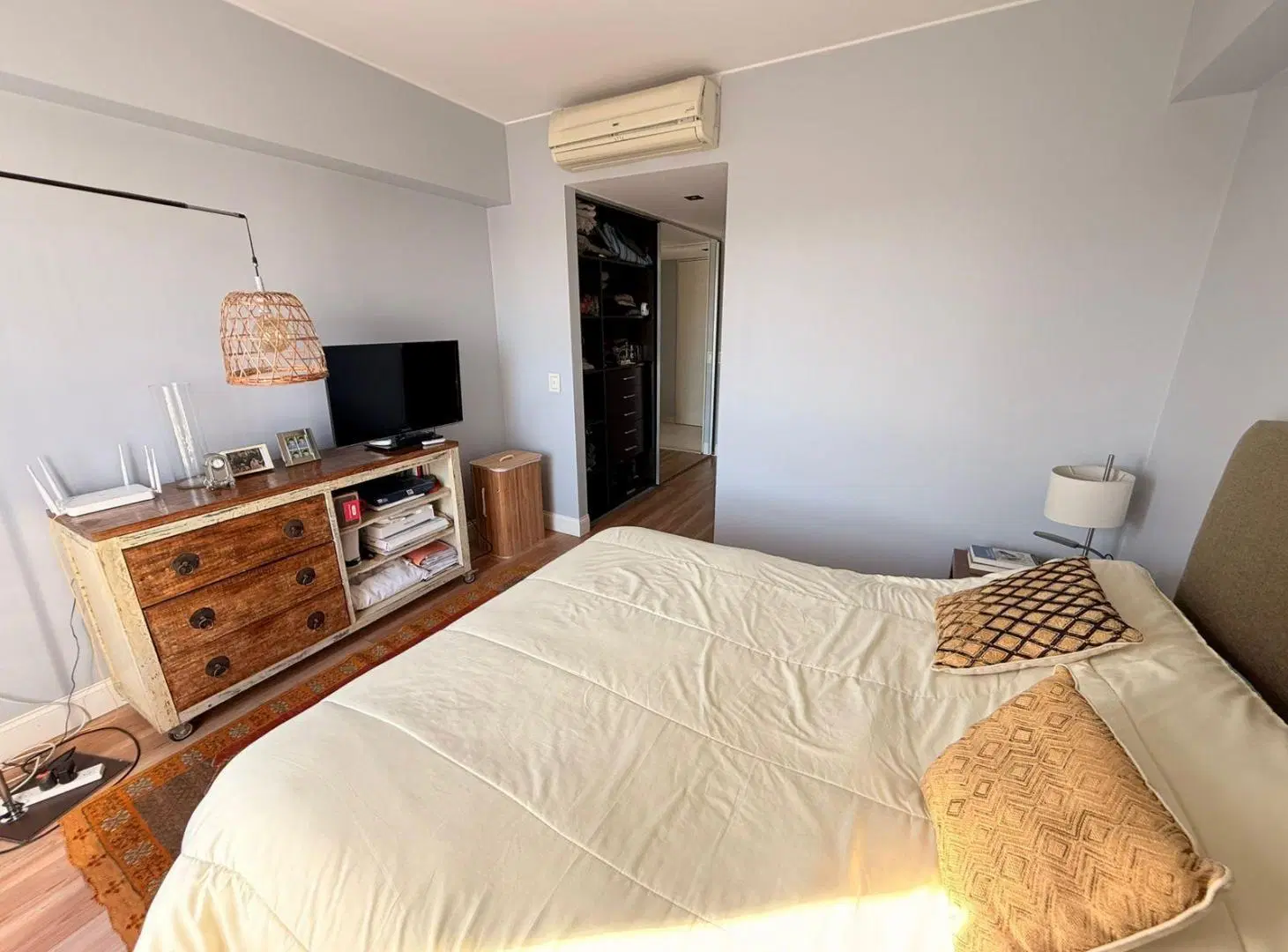DepartaALQUILER 3 AMBIENTES- AMOBLADO – EXCLUSIVO DEPARTAMENTO EN QUARTIER BOULEVARD 5